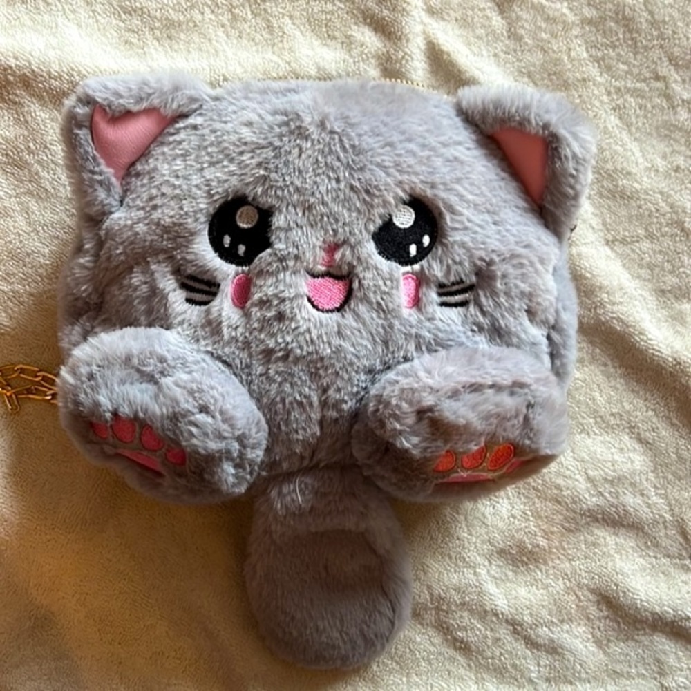 🌟Cute Cat “Fur” Shoulder Bag NWOT☀️Host Pick ☀️ - Picture 3 of 15